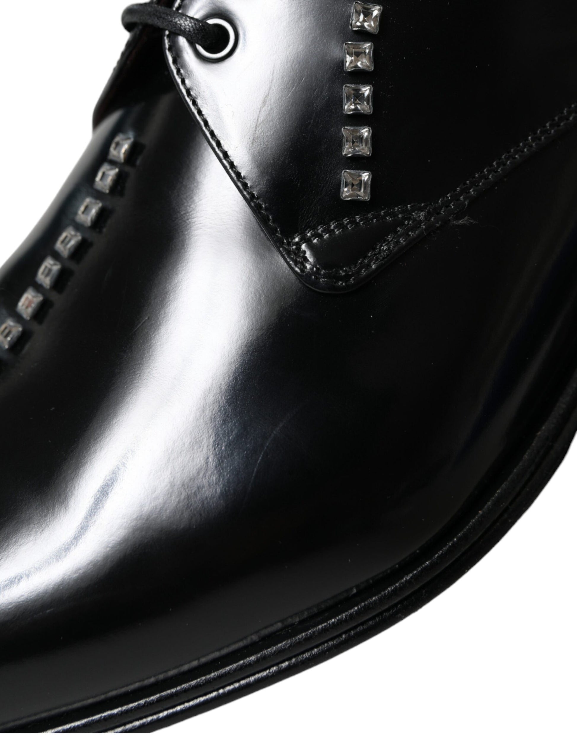Schwarze formelle Lederschuhe mit Kristallen