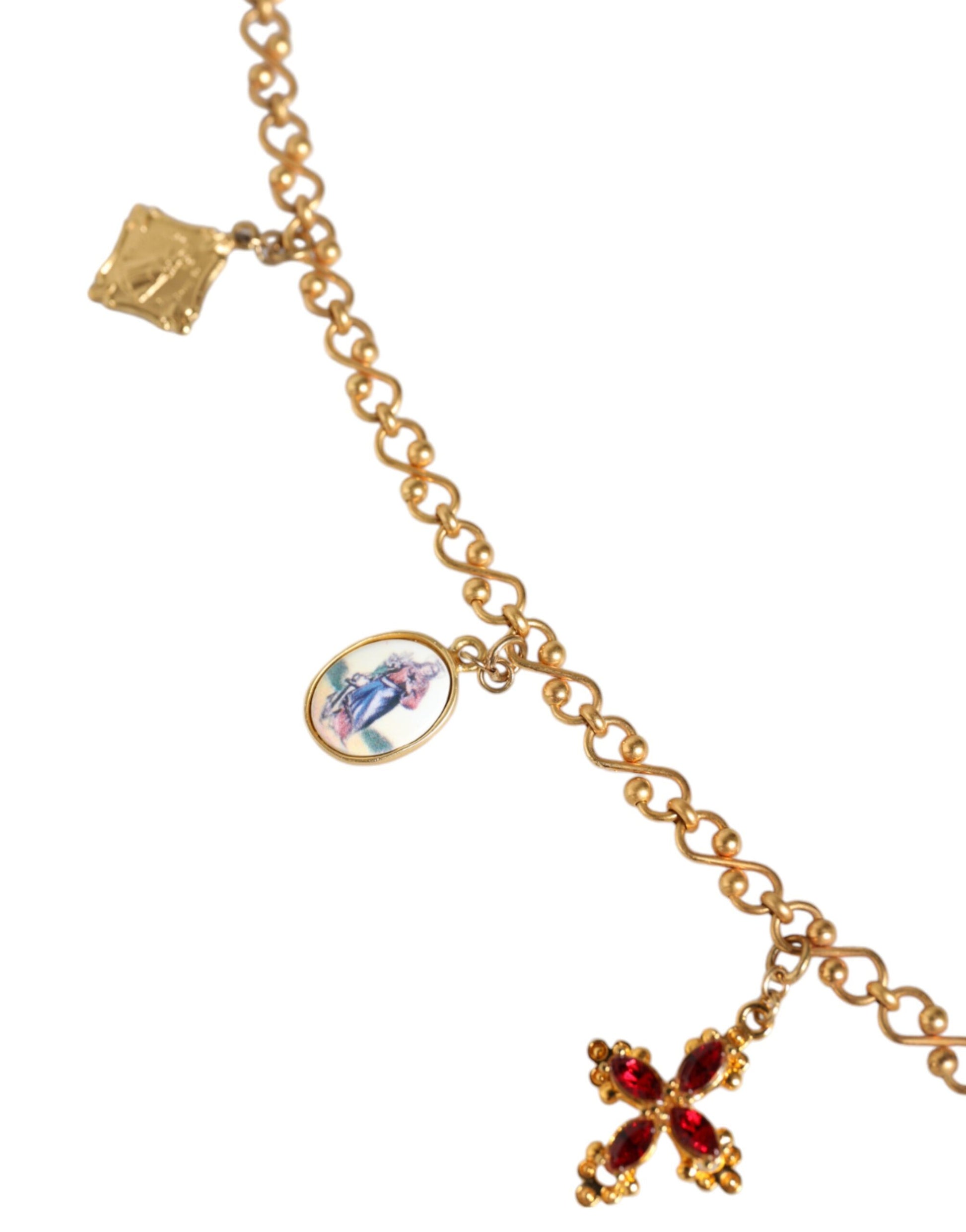 Goldfarbene Messingkette mit religiösem Kreuzanhänger