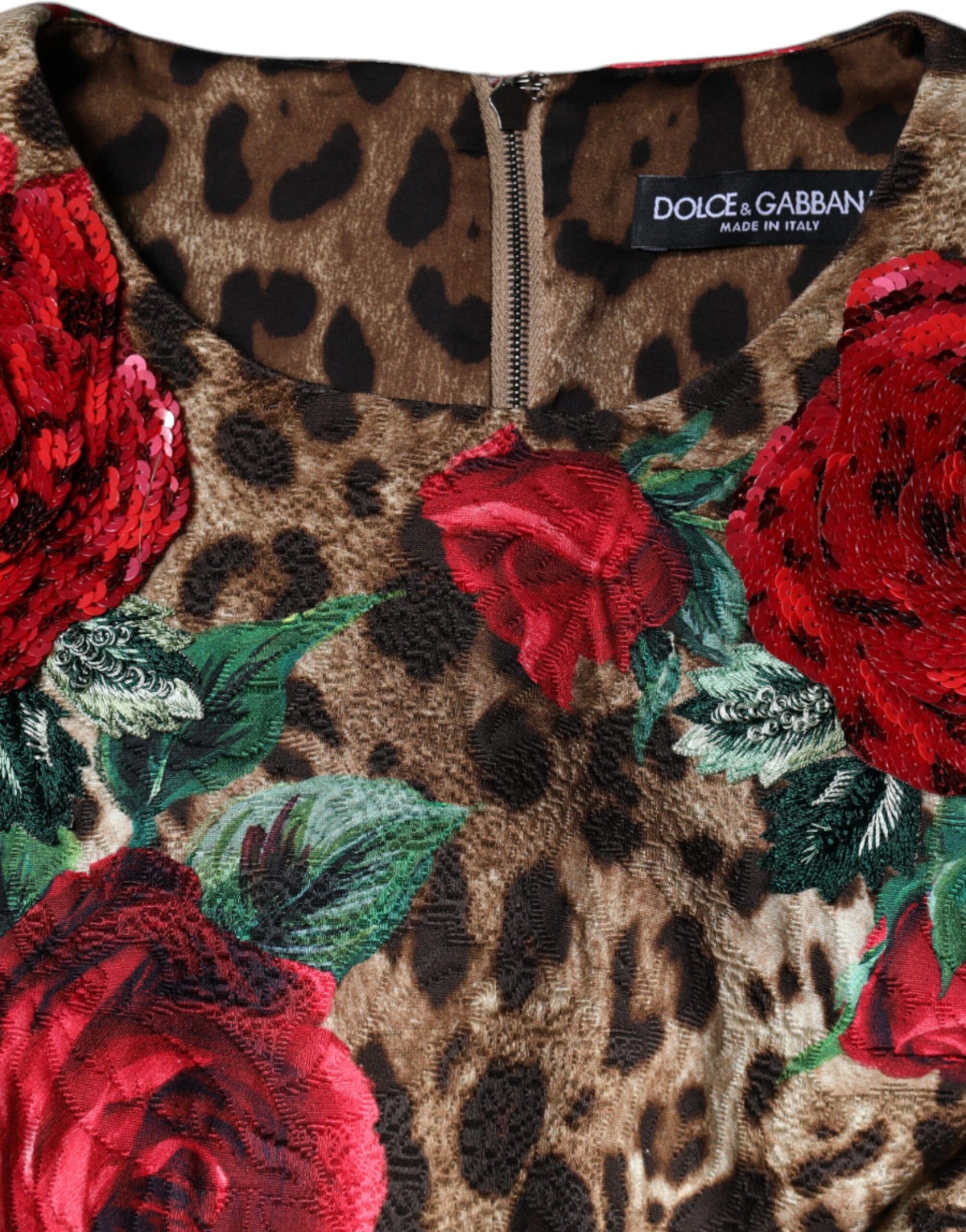 Braunes Leoparden-A-Linien-Kleid aus Baumwolle mit roten Rosen