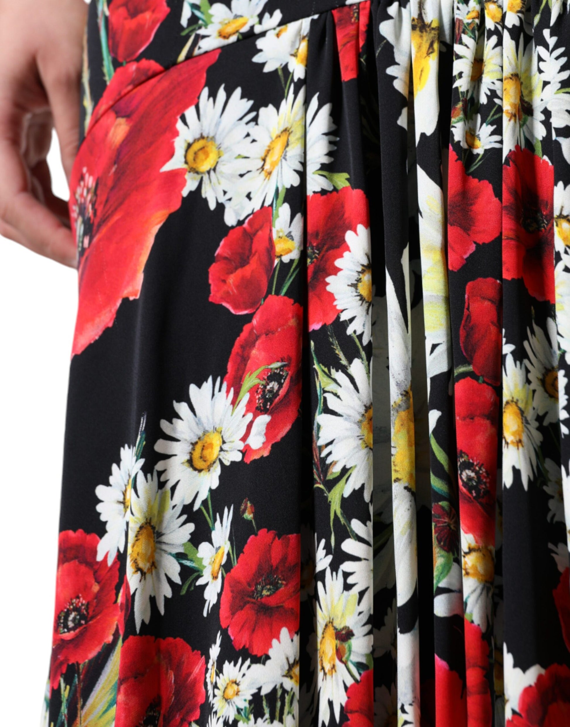 Schwarzes, ärmelloses langes Seidenkleid mit Blumenmuster