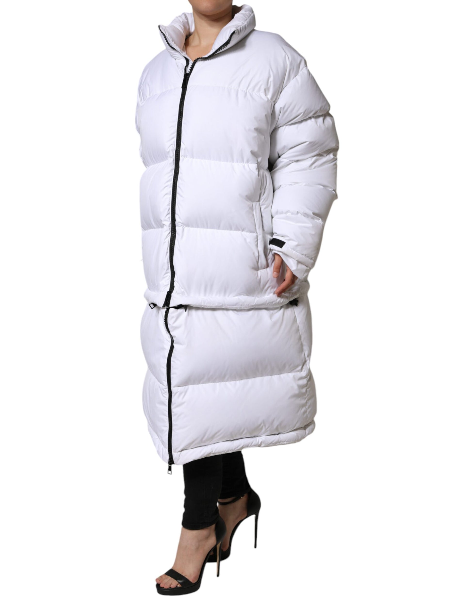 Weiße Puffer-Steppjacke mit durchgehendem Reißverschluss