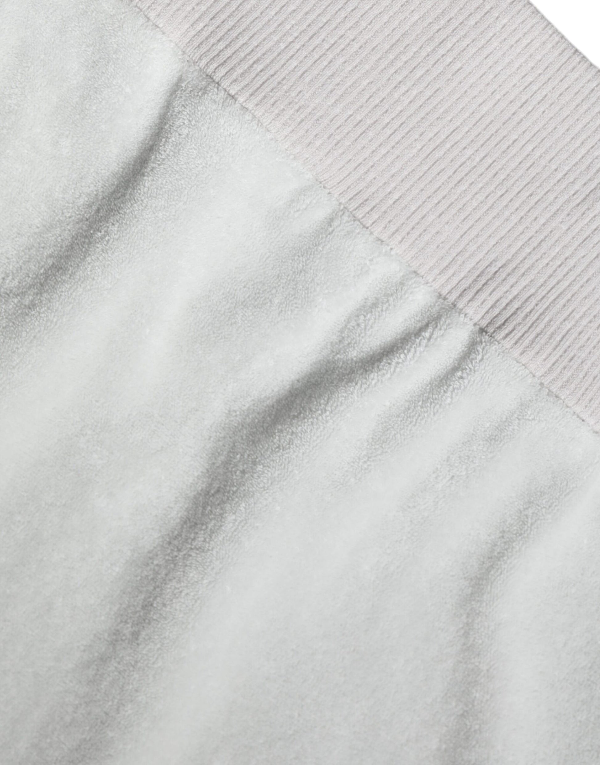 Weißer Nylon-Stretch-Pullover mit Rundhalsausschnitt