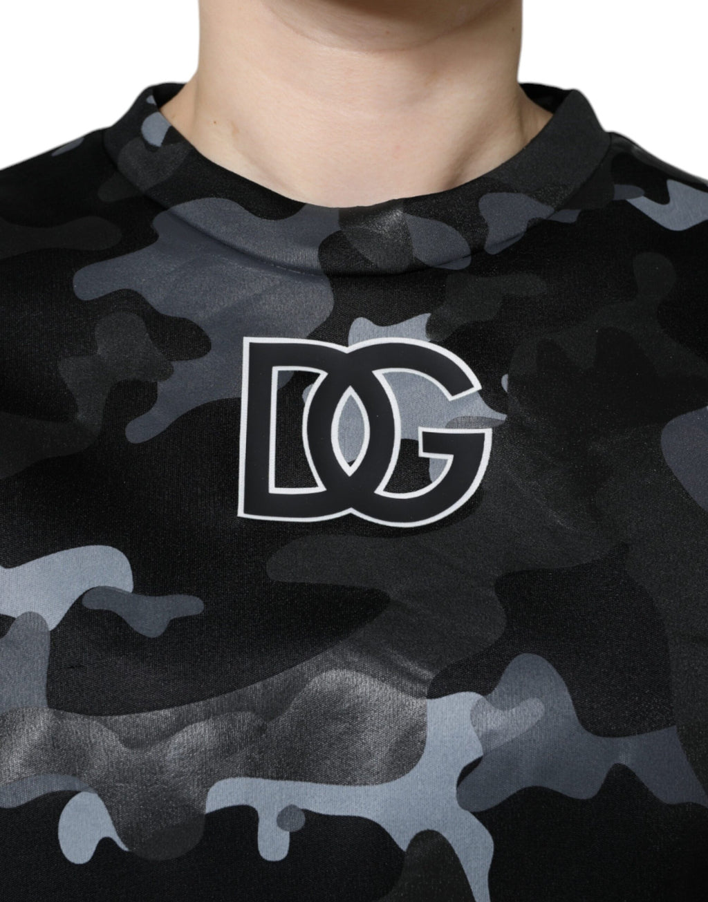 Schwarzer Camouflage-Sweatshirt mit Rundhalsausschnitt