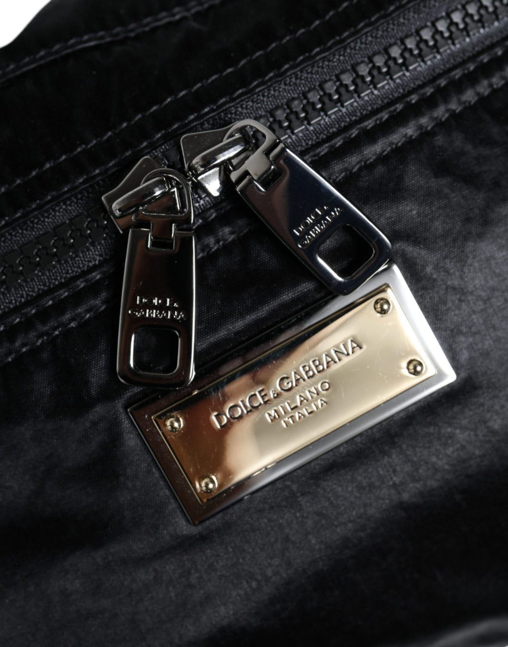 Gürteltasche aus schwarzem Nylongewebe