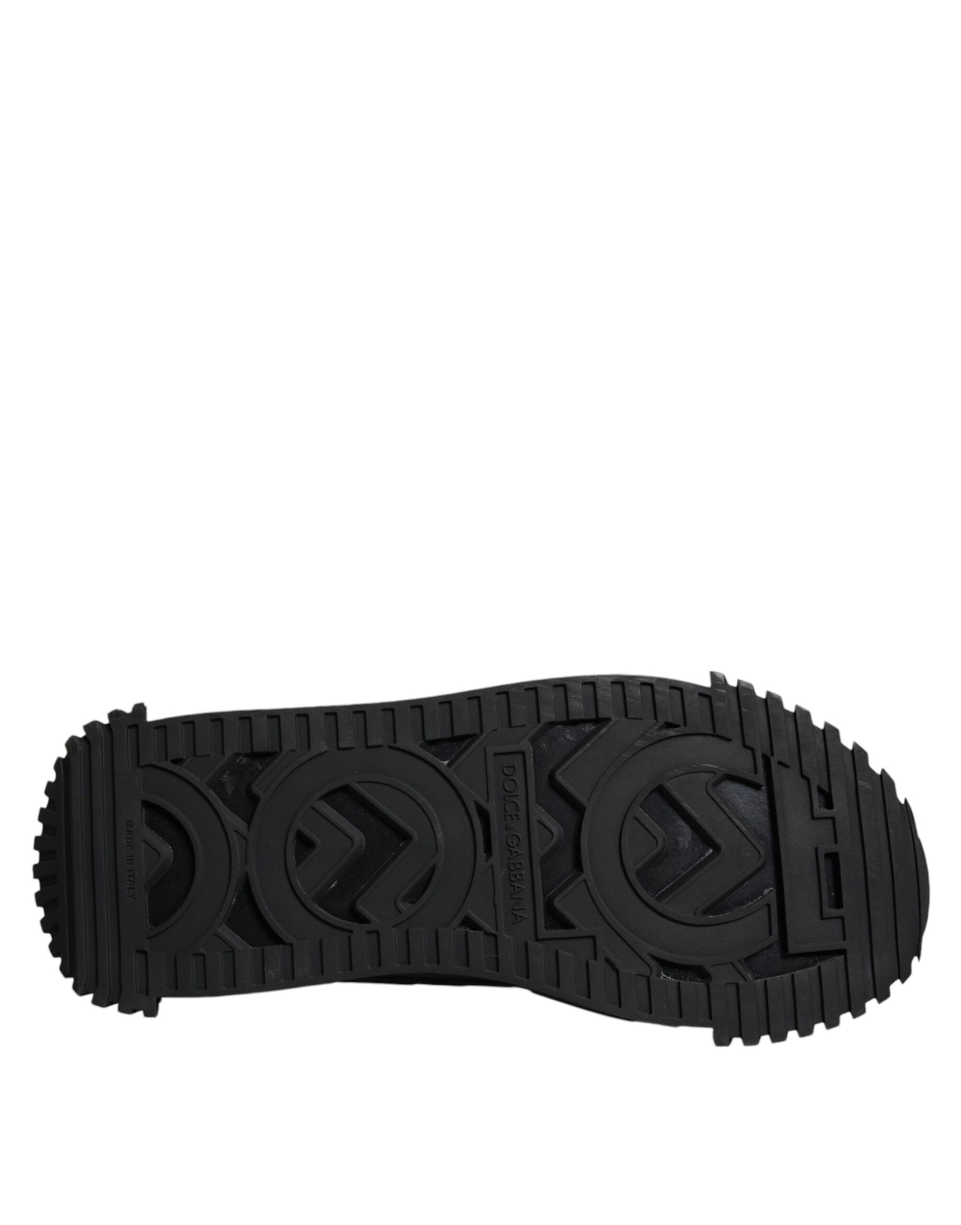 Schwarze Low Top NS1 Sneakers mit Logo und Schnürung