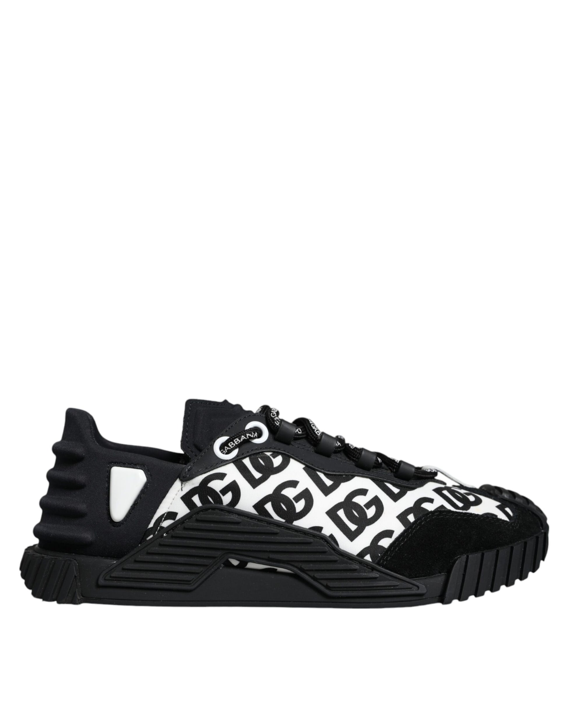 Schwarze Low Top NS1 Sneakers mit Logo und Schnürung