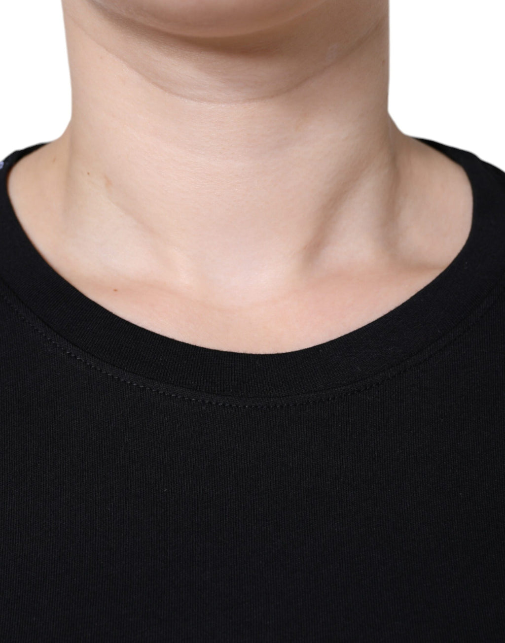Schwarzes Kurzarm-T-Shirt aus Baumwolle mit Rundhalsausschnitt