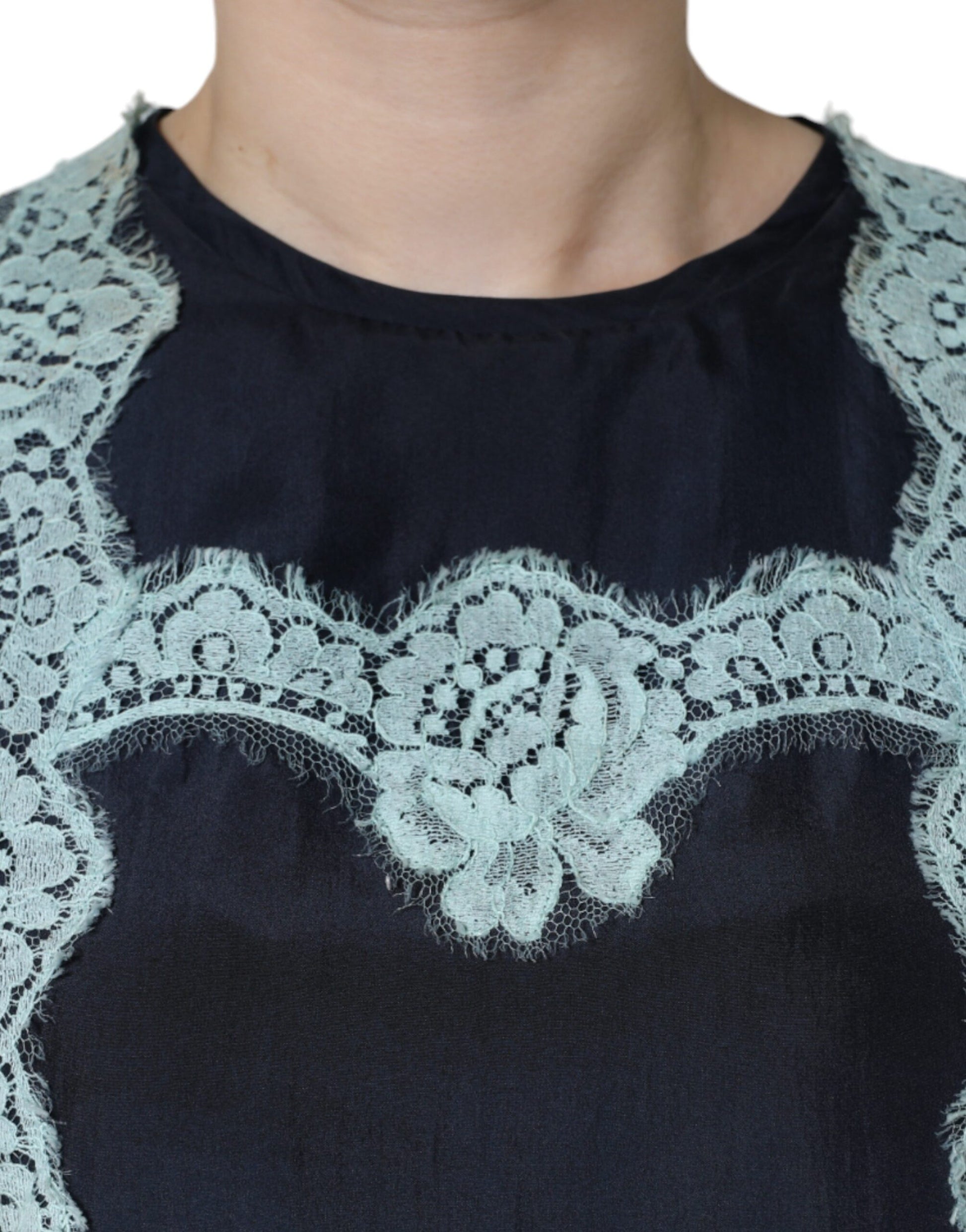 Blaues ärmelloses Tanktop aus Seide mit Blumenspitze