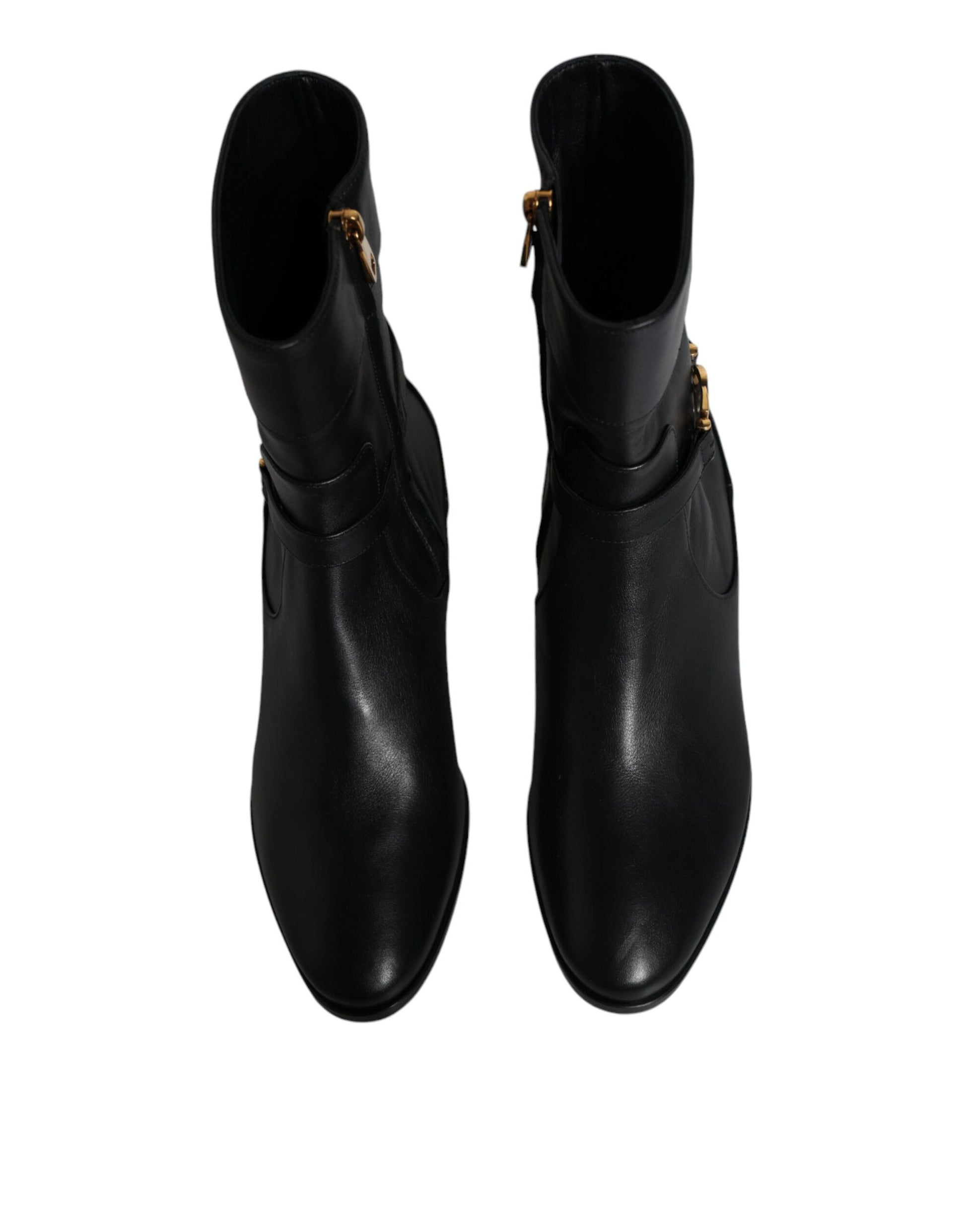 Schwarze, wadenlange Stiefel aus Leder mit Logo
