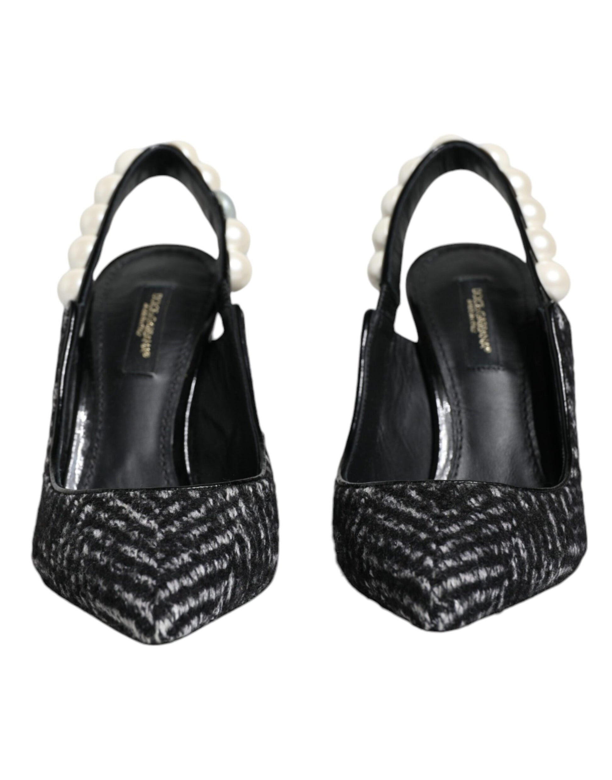 Weiß-schwarze Slingback-Schuhe mit Chevron-Faux-Perlen