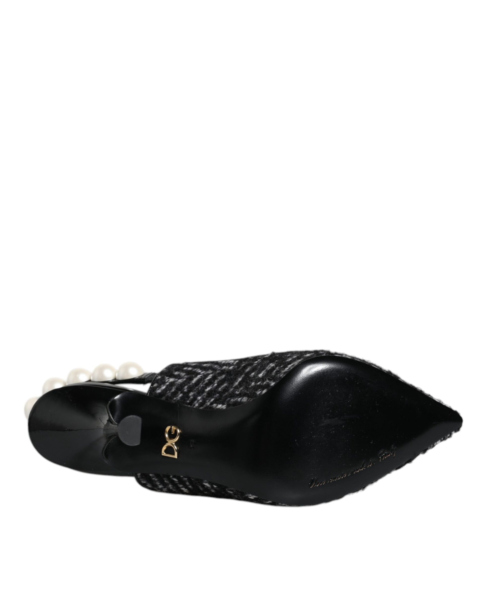 Weiß-schwarze Slingback-Schuhe mit Chevron-Faux-Perlen