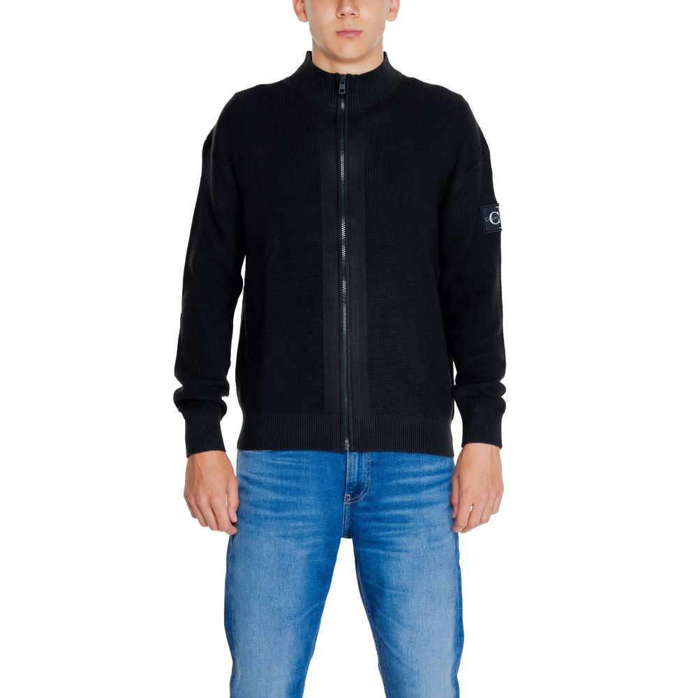Schwarzer Cardigan aus recycelter Baumwolle