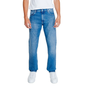 Hellblaue Jeans aus Baumwolle mit entspannter Passform