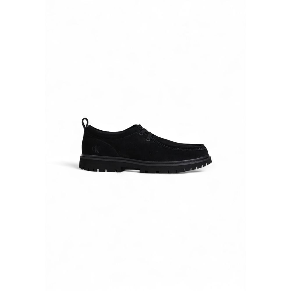 Oxfords und Derbys aus schwarzem Wildleder