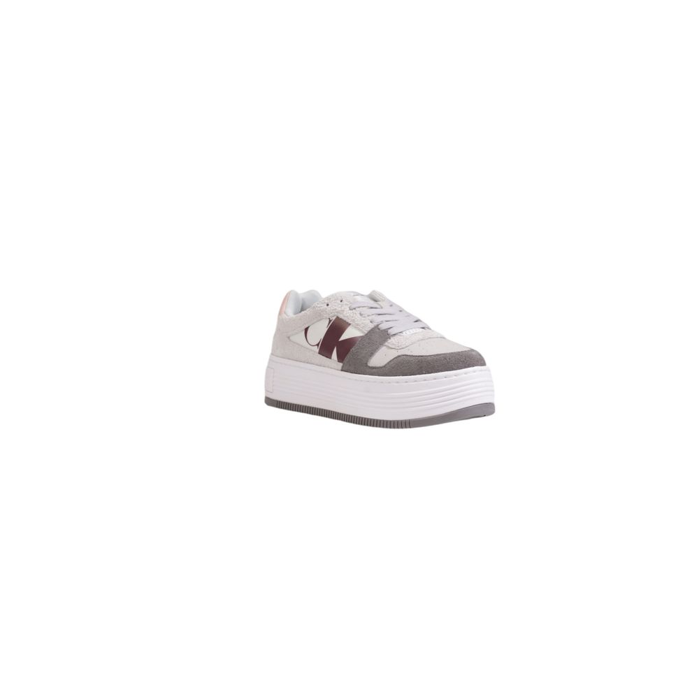Grauer Ledersneaker