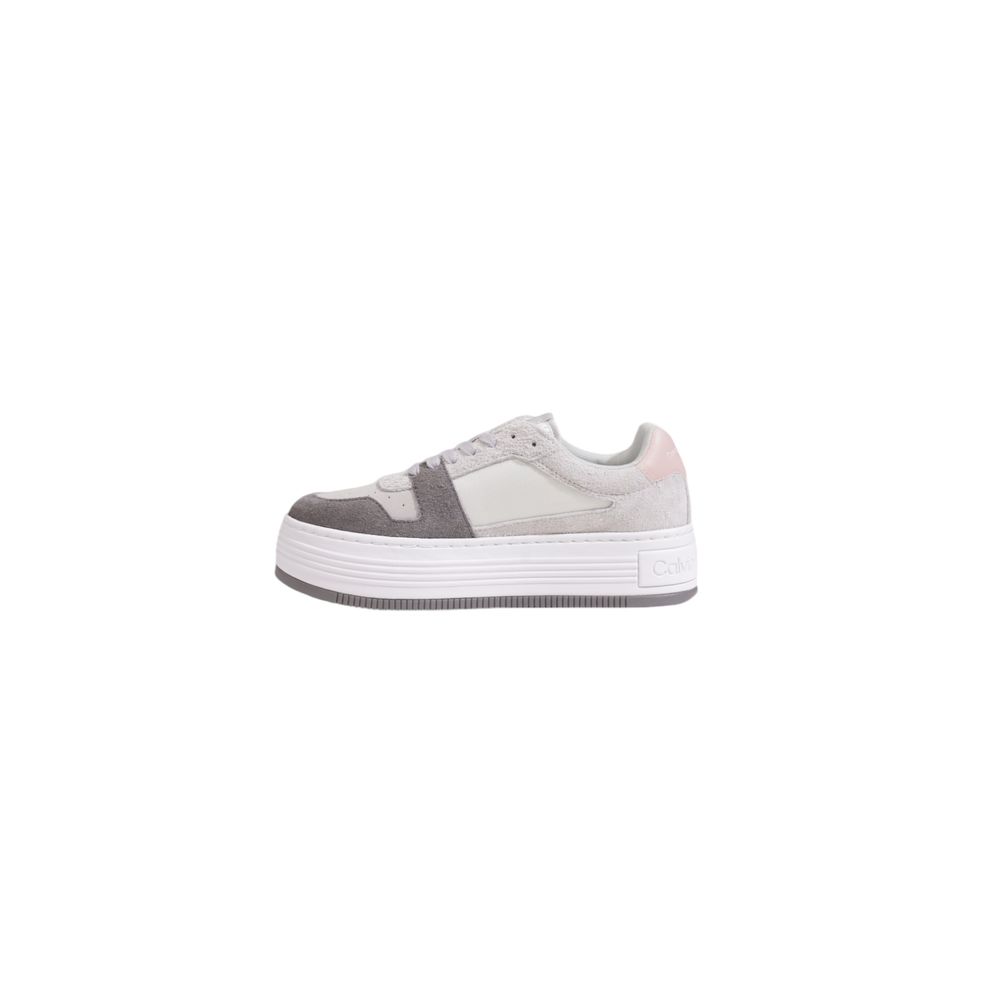 Grauer Ledersneaker