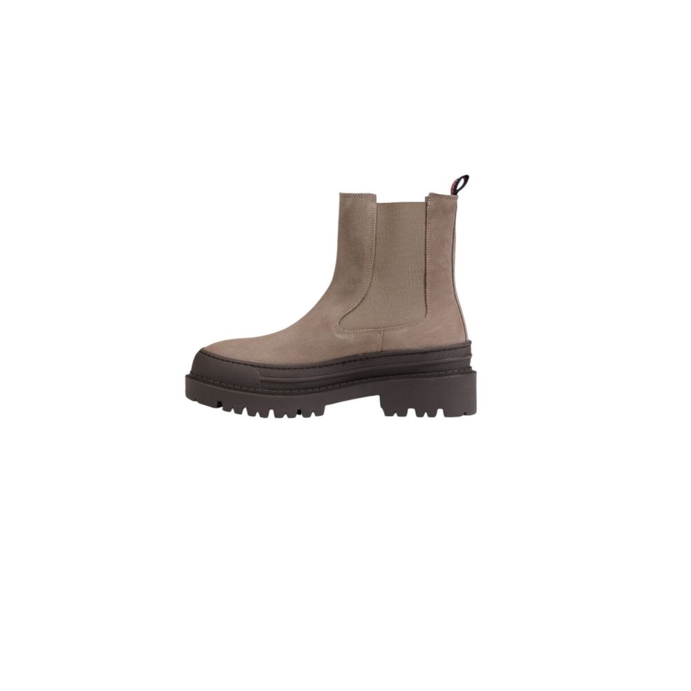 Knöchelstiefel aus grauem Wildleder