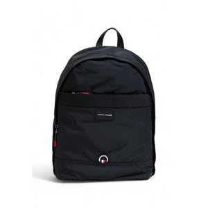 Schwarzer Rucksack aus recyceltem Polyester