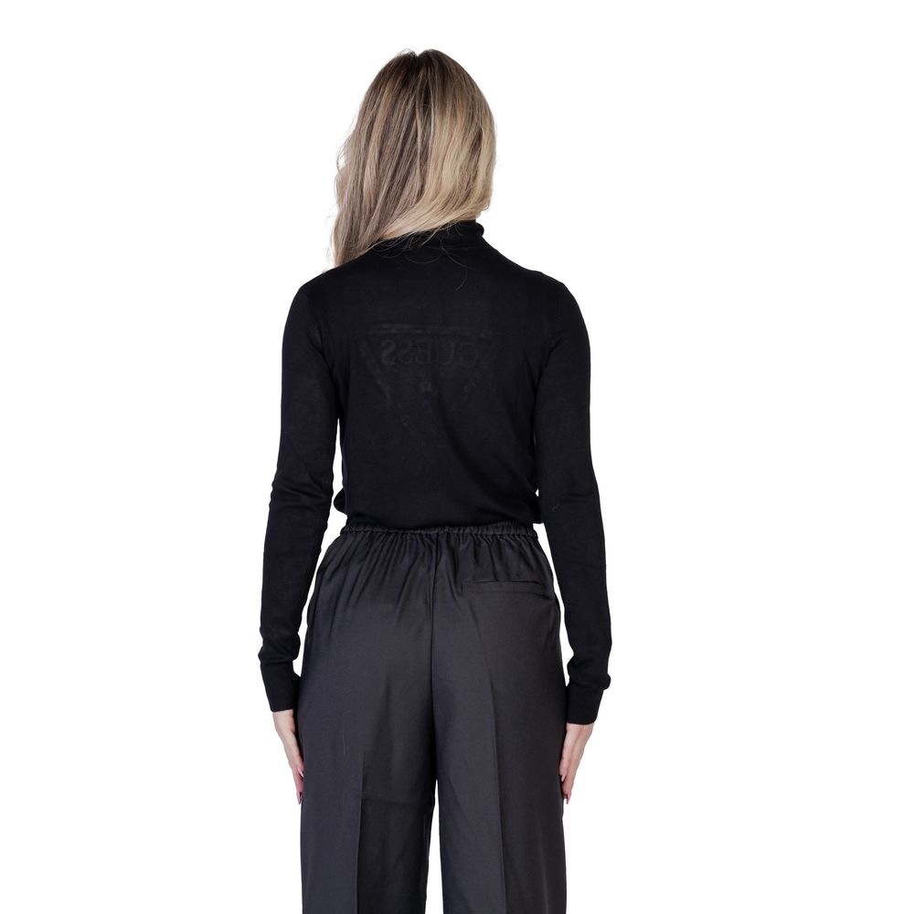Schwarzer Rollkragenpullover aus Viskose