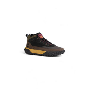 Brauner Kunststoff-Sneaker