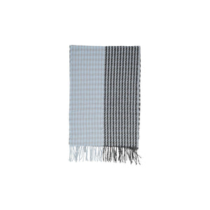 Blauer Schal aus recyceltem Polyester
