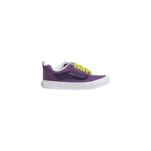 Lila Wildleder-Sneaker