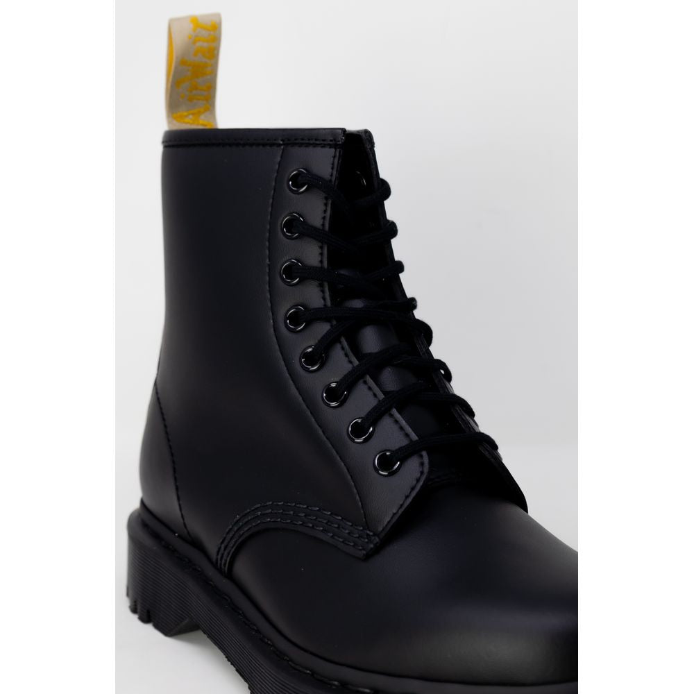 Schwarzer Polyesterstiefel