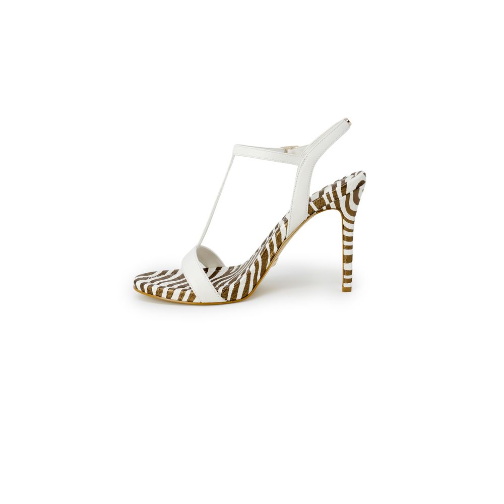 Weißer Leder-High-Heel
