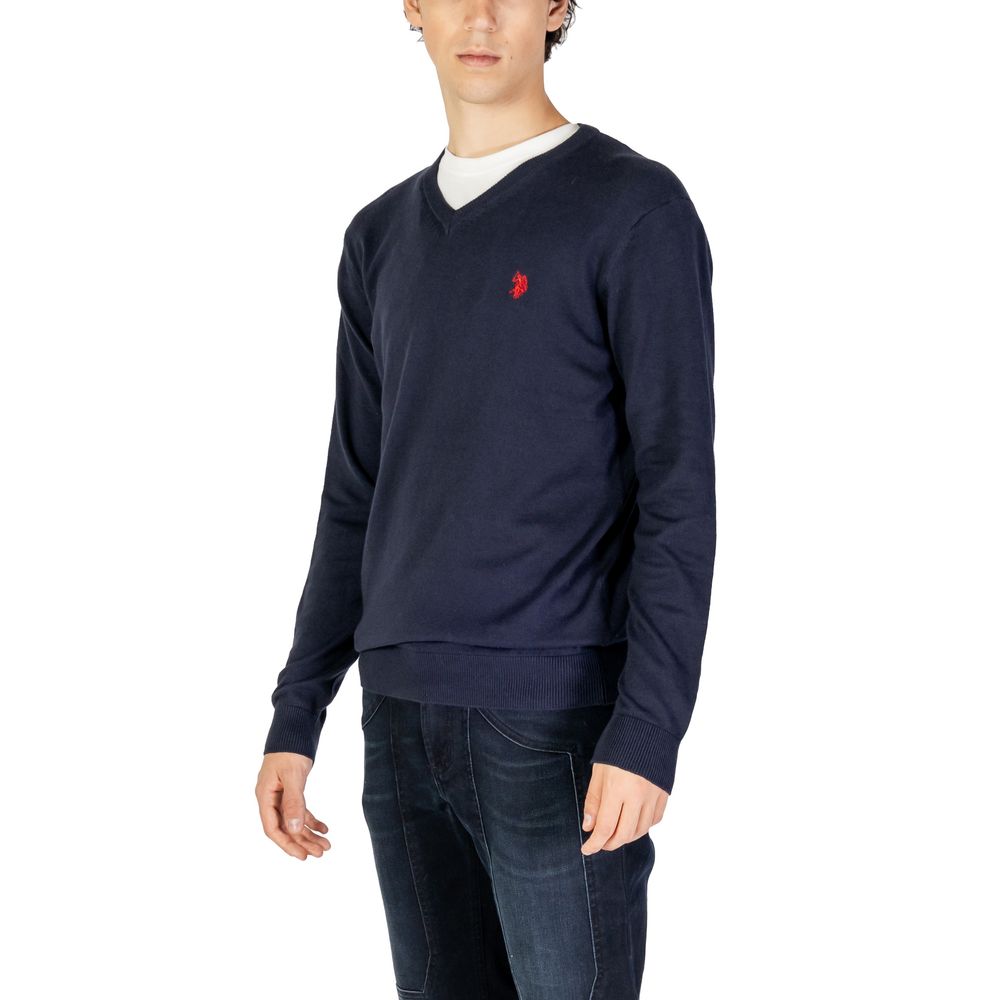 Blauer Baumwollpullover