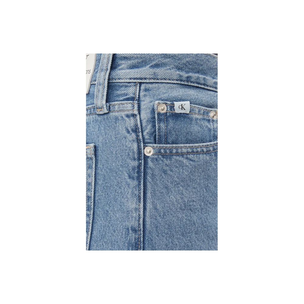 Hellblaue Jeans aus Baumwolle mit entspannter Passform