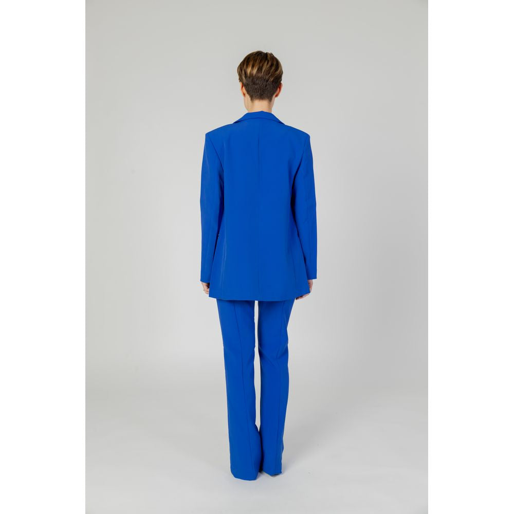 Blauer Blazer aus recyceltem Polyester
