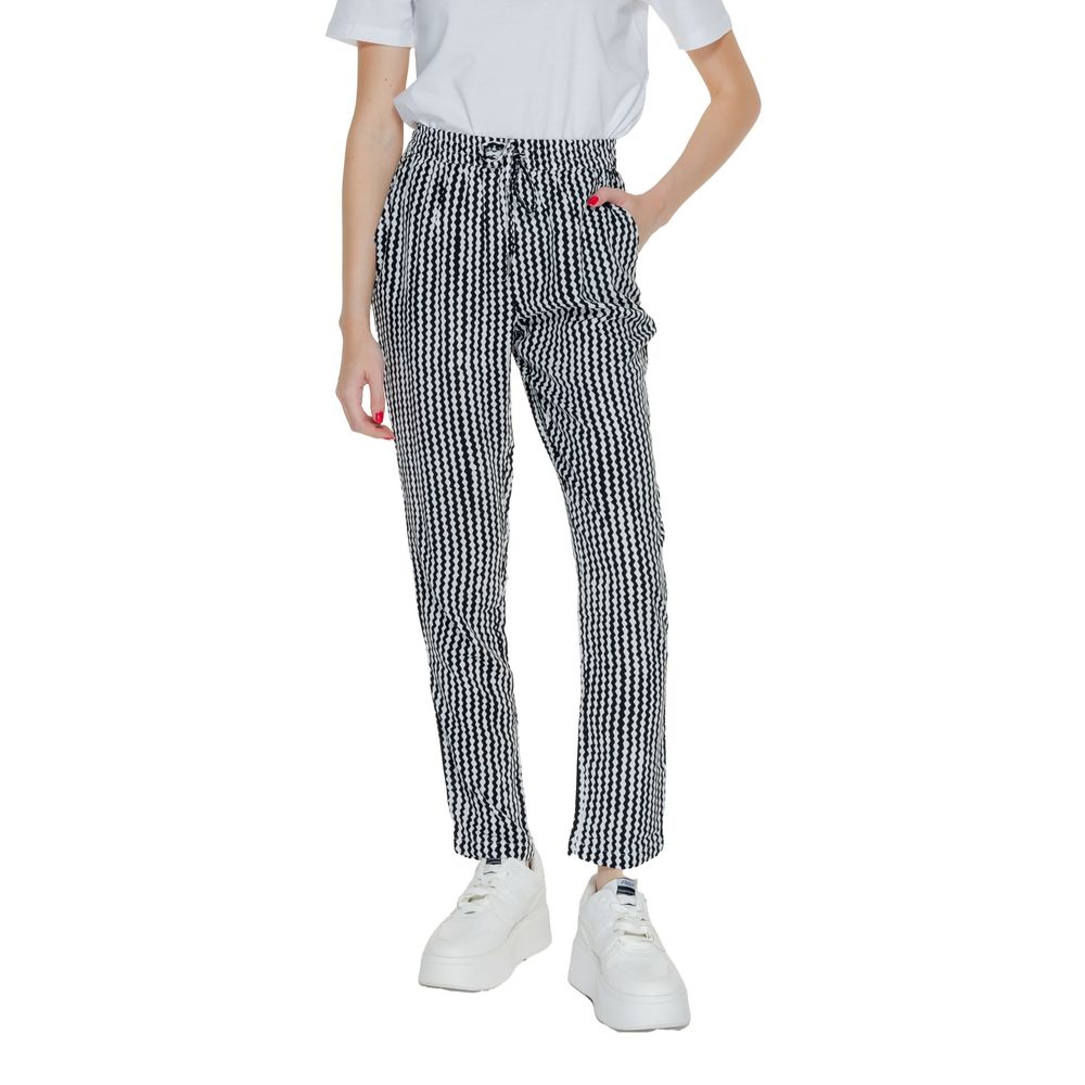 Schwarze Viskosehose