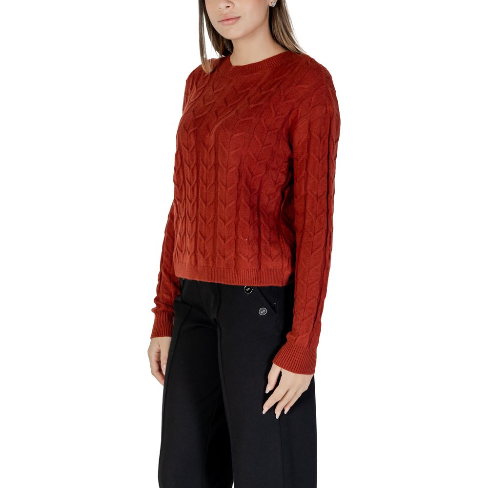 Roter Viskosepullover