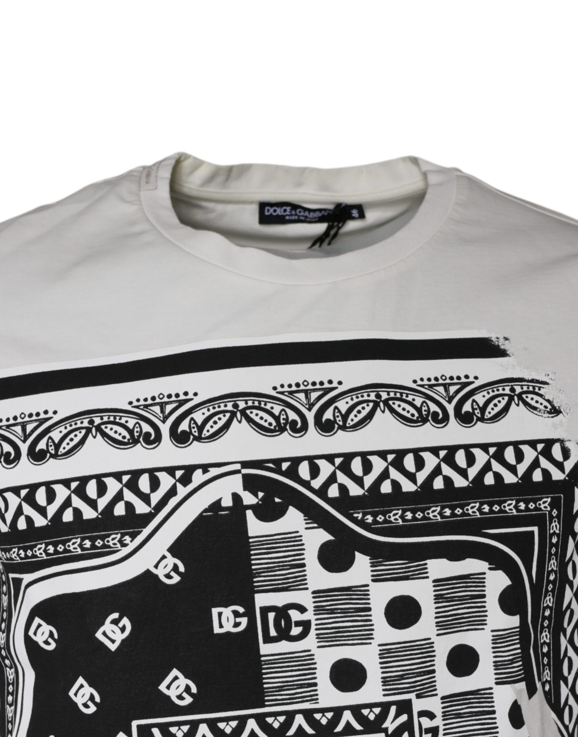 Weißes Baumwoll-T-Shirt mit kurzen Ärmeln und Bandana-Print