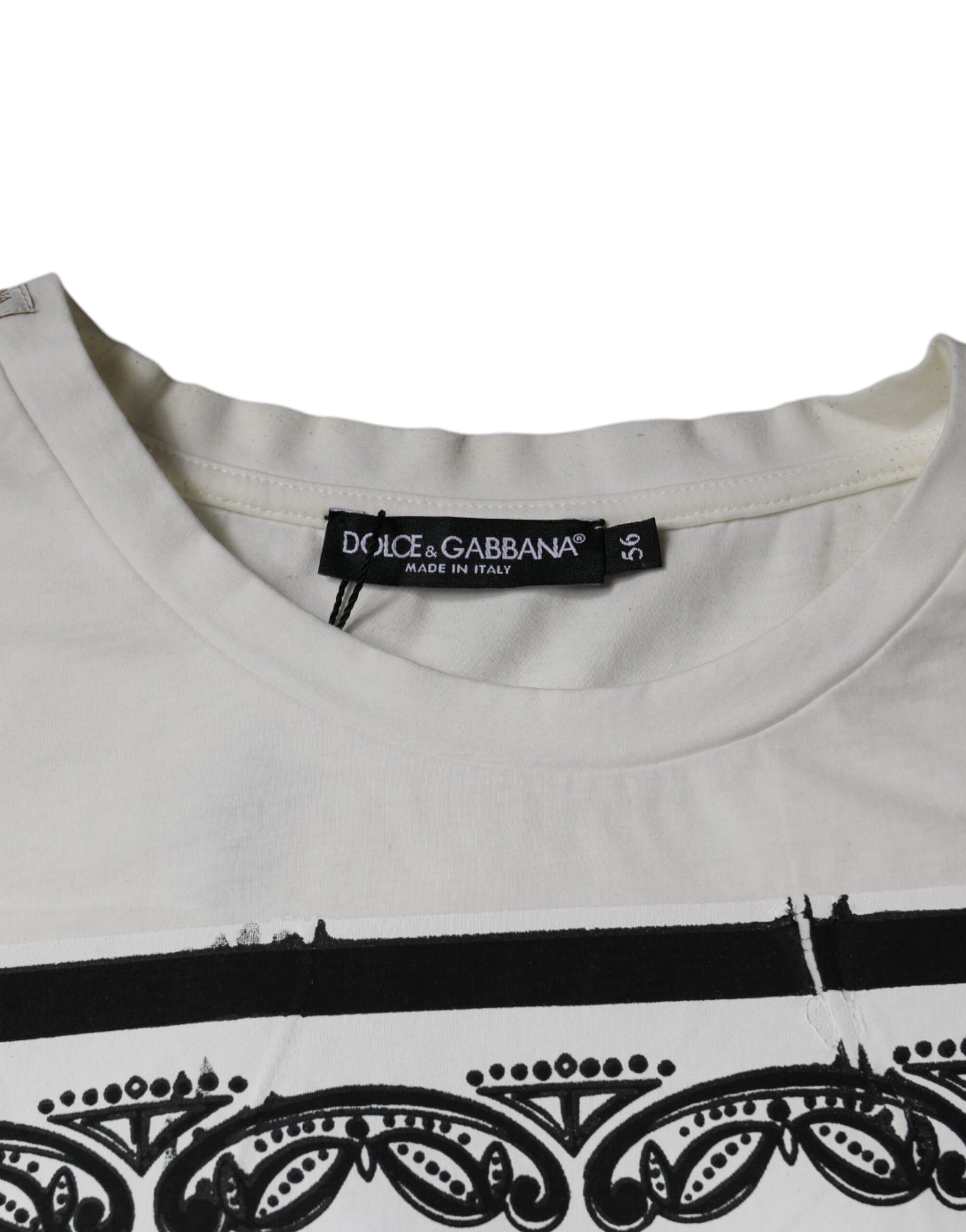 Weißes Baumwoll-T-Shirt mit kurzen Ärmeln und Bandana-Print