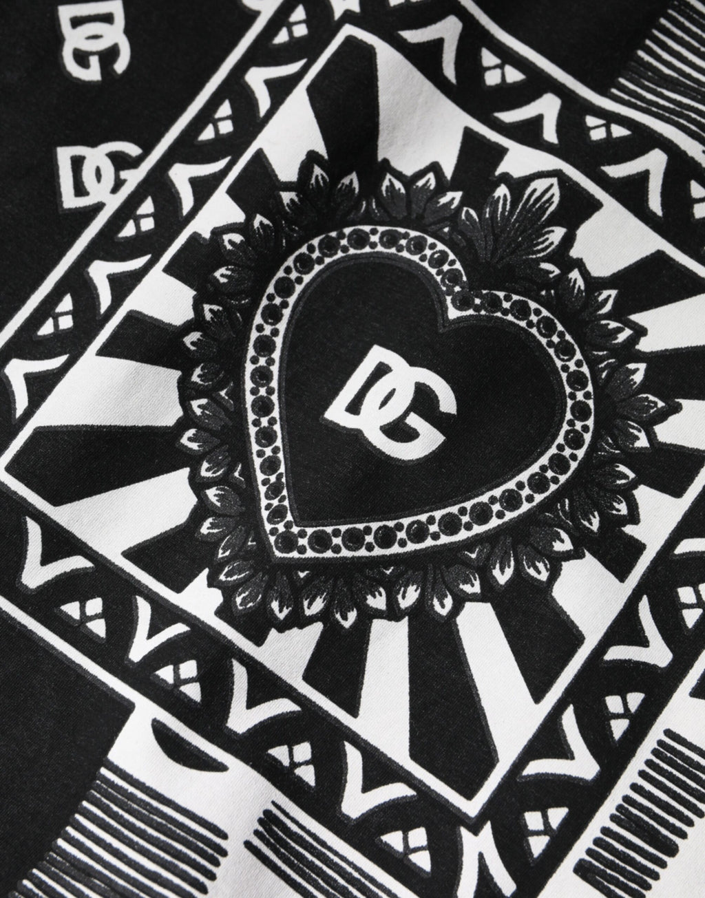 Weißes Baumwoll-T-Shirt mit kurzen Ärmeln und Bandana-Print
