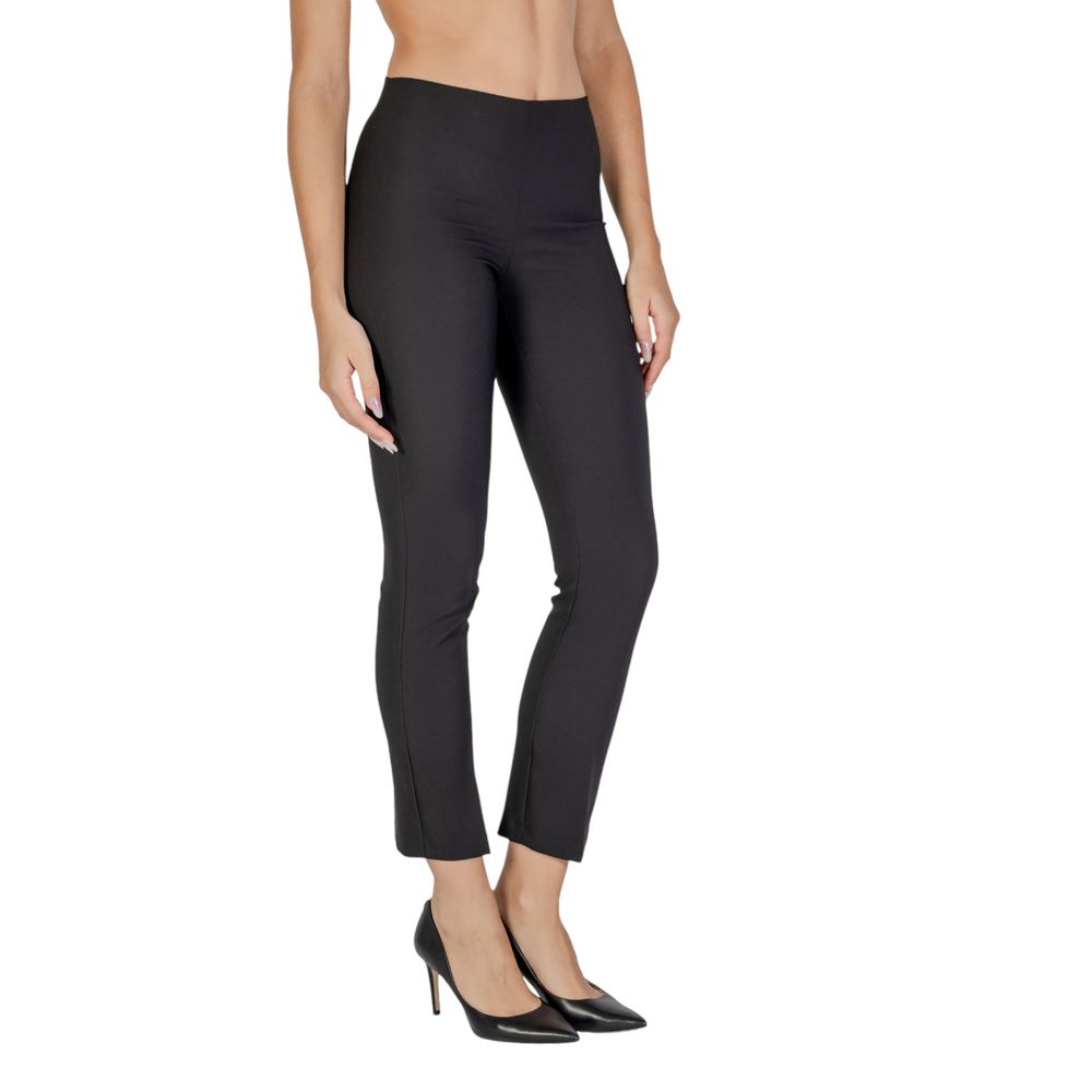 Schwarze Polyesterhose