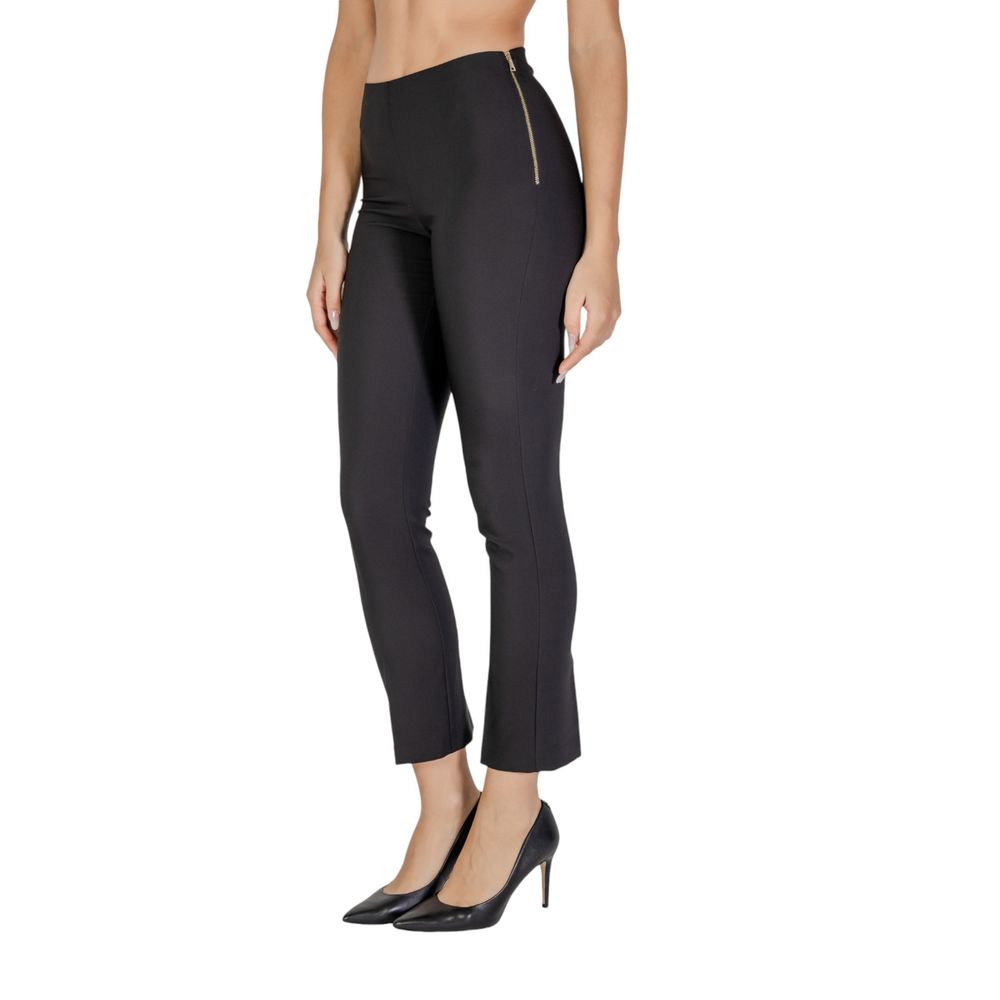 Schwarze Polyesterhose