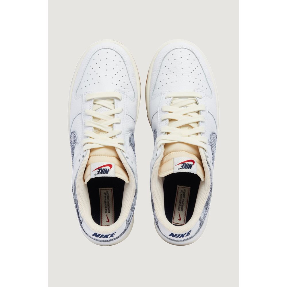 Blauer Ledersneaker
