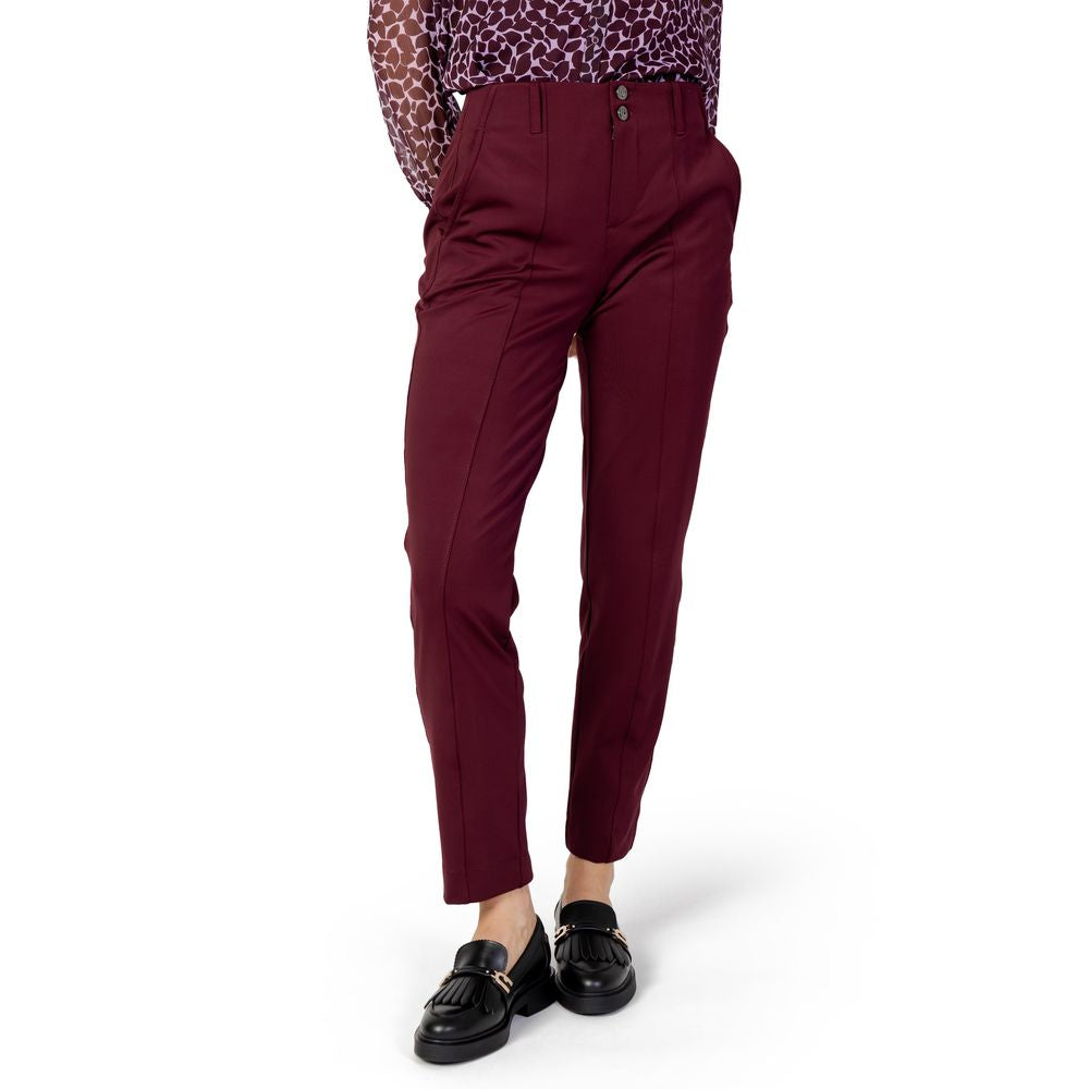 Bordeauxfarbene Polyesterhose