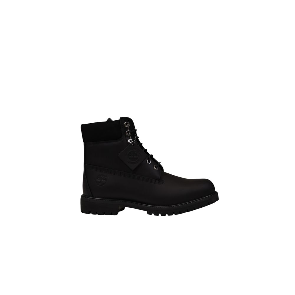 Sportschuhe aus schwarzem Wildleder