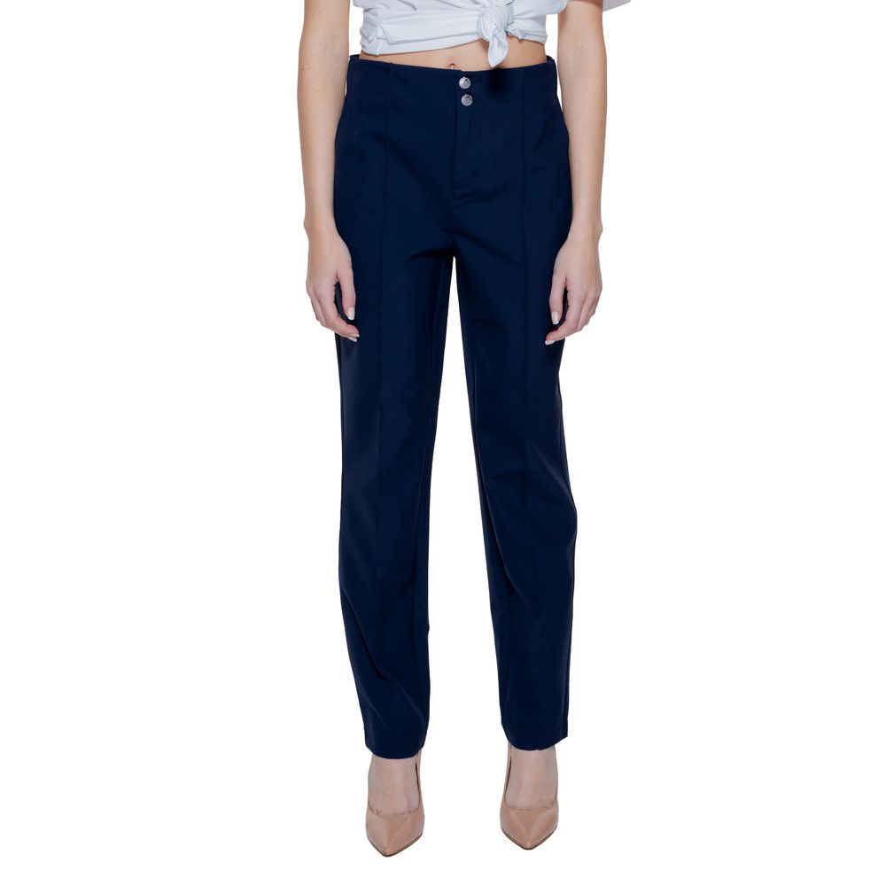 Blaue Polyamidhose