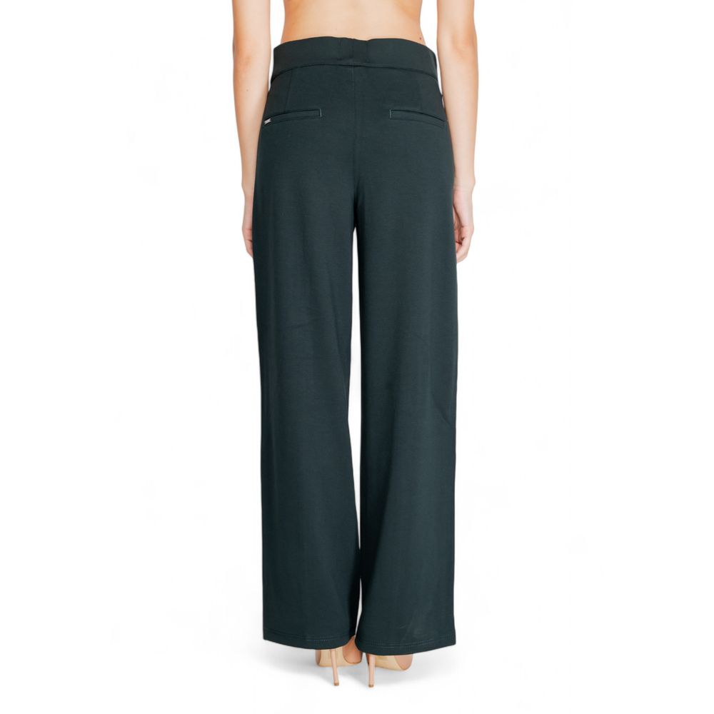 Grüne Viskosehose