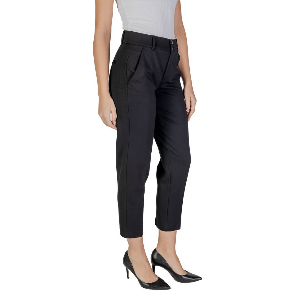 Schwarze Viskosehose
