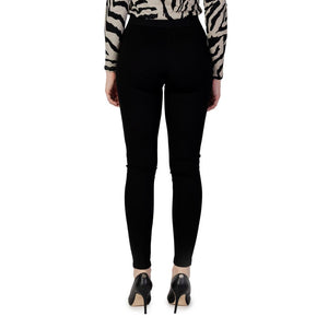 Schwarze Viskosejeans und -hose