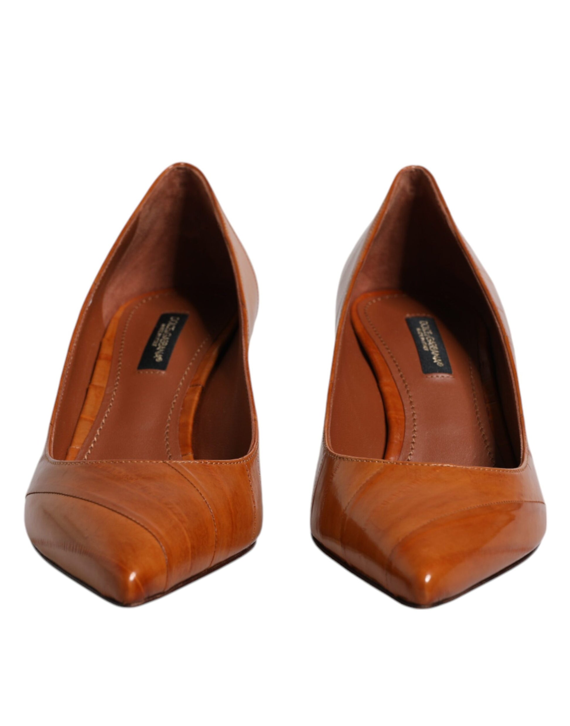 Braune Leder Pumps mit Kitten Heels