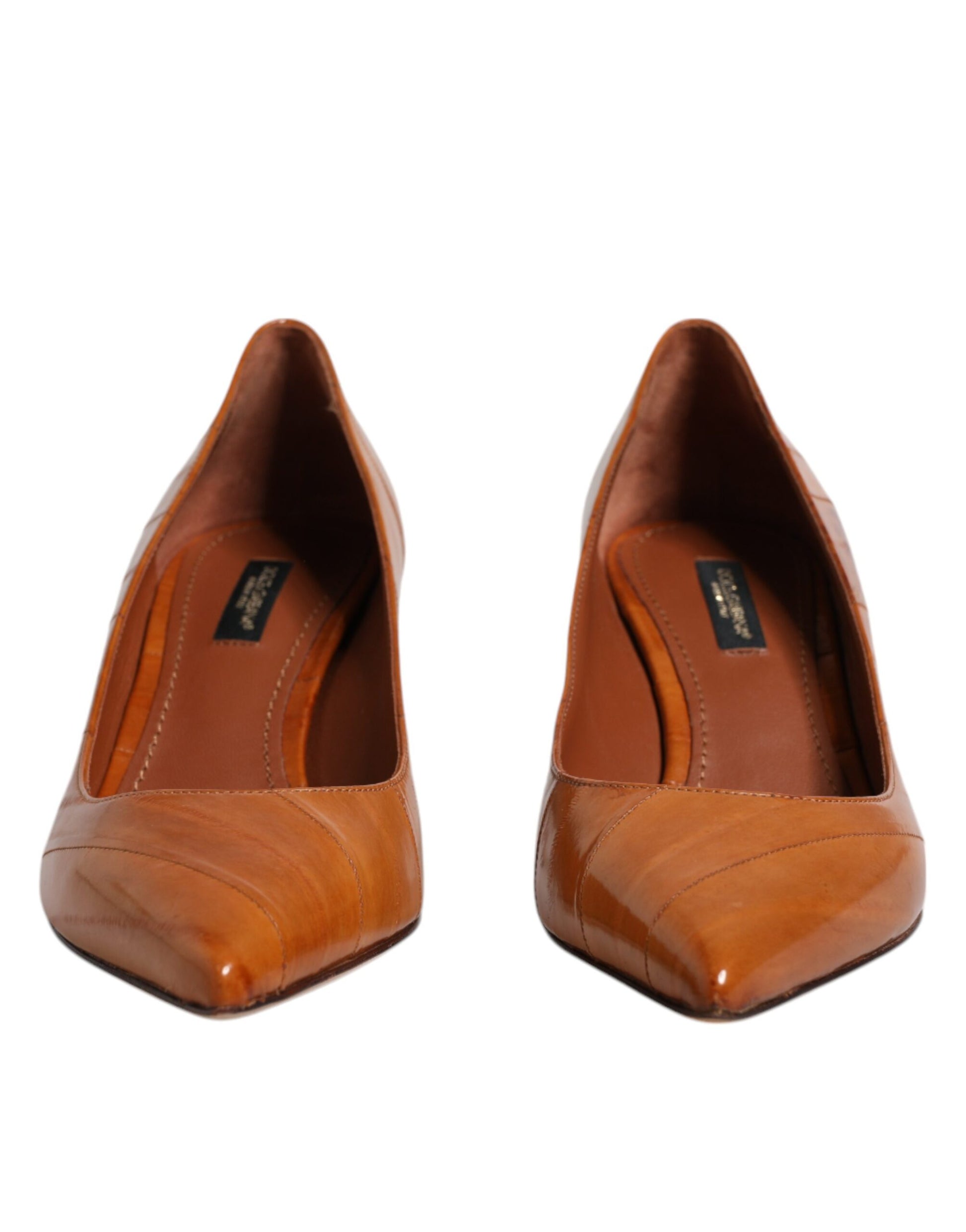 Braune Leder Pumps mit Kitten Heels