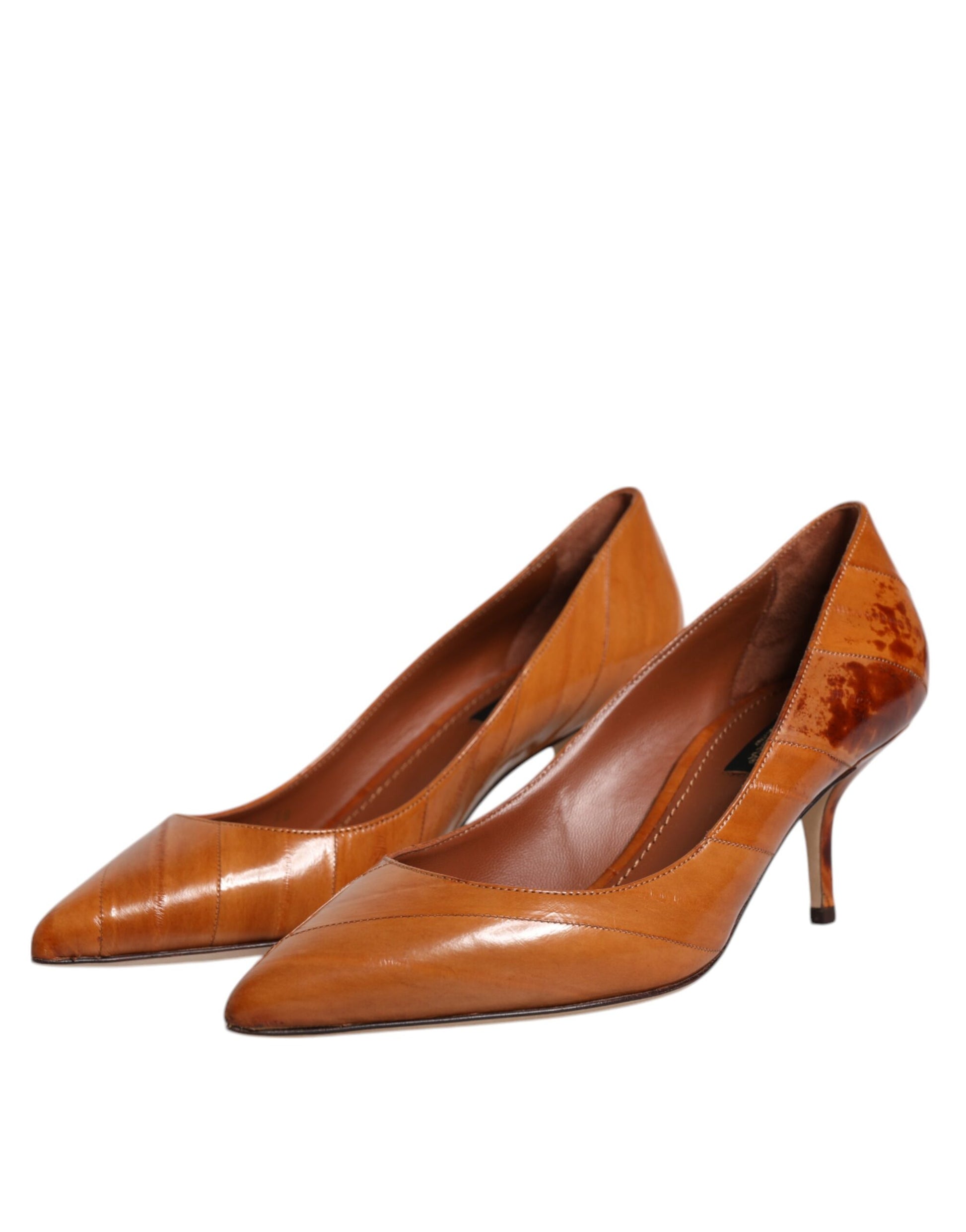Braune Leder Pumps mit Kitten Heels