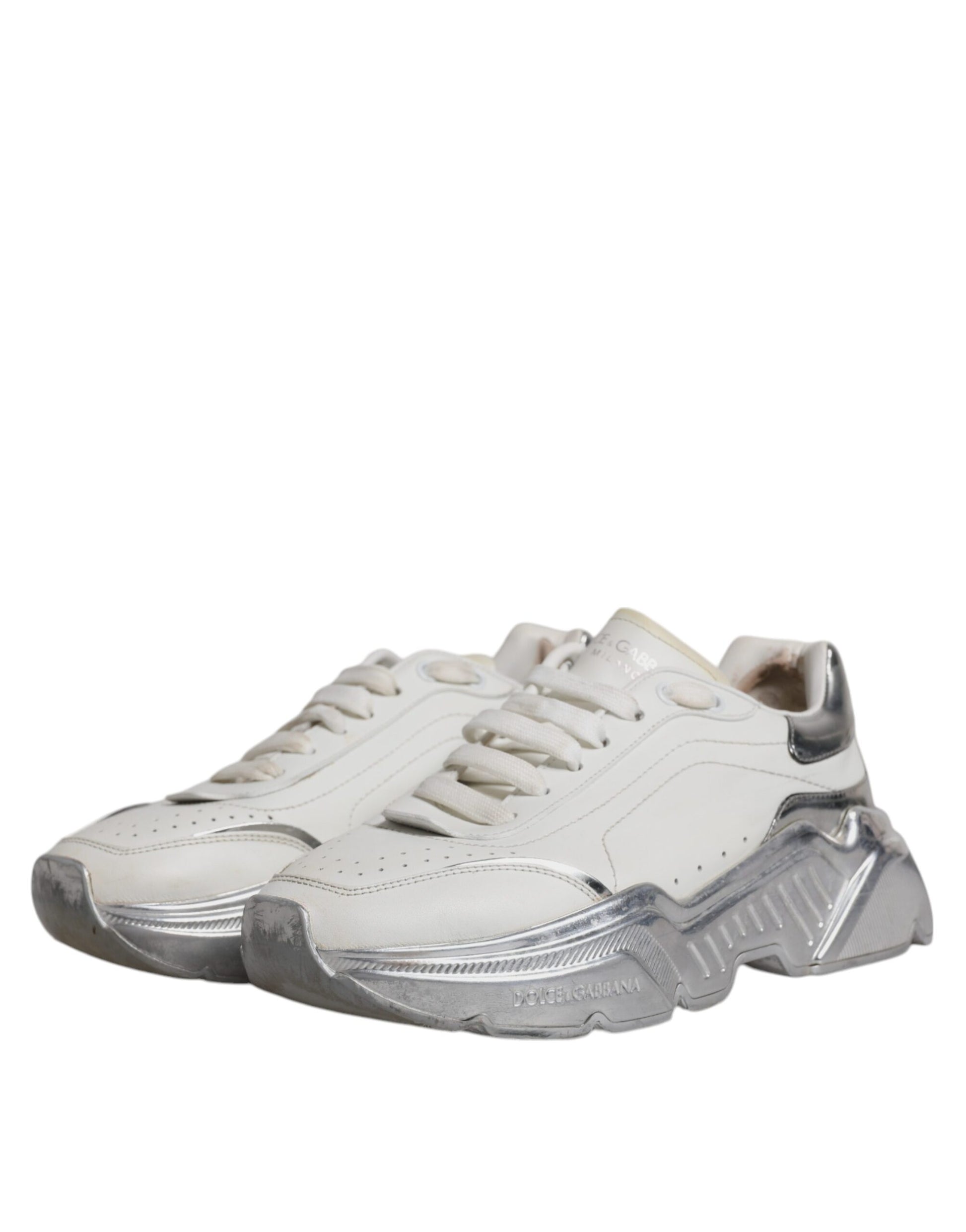 Weiß Silber Daymaster Low Top Sneakers Schuhe