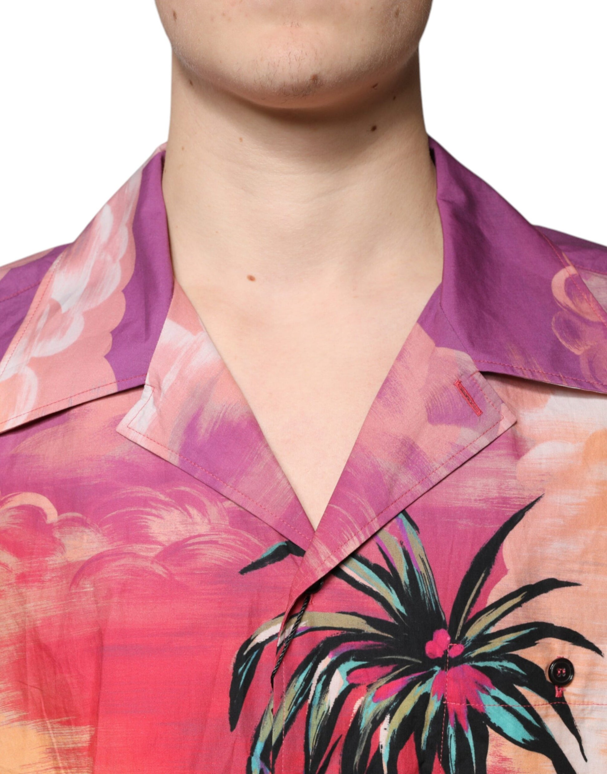 Mehrfarbiges tropisches Button-Down-Freizeithemd